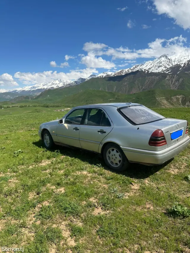 Mercedes-Benz C class 1995 · 1.8 MT