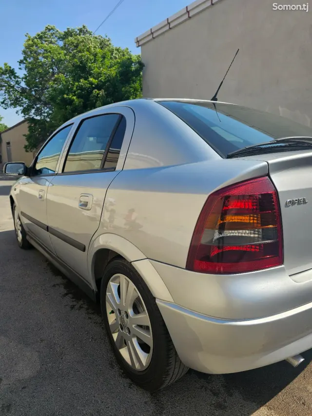 Opel Astra G 2006 · 1.6 MT