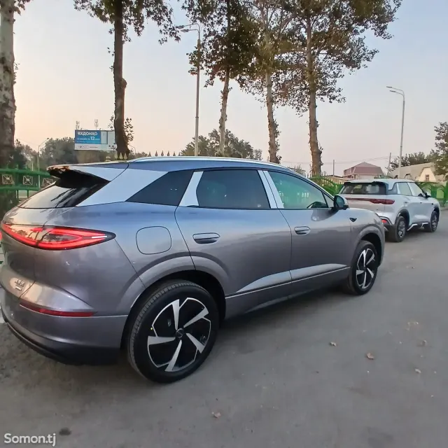 BYD Song Plus 2025 · AT