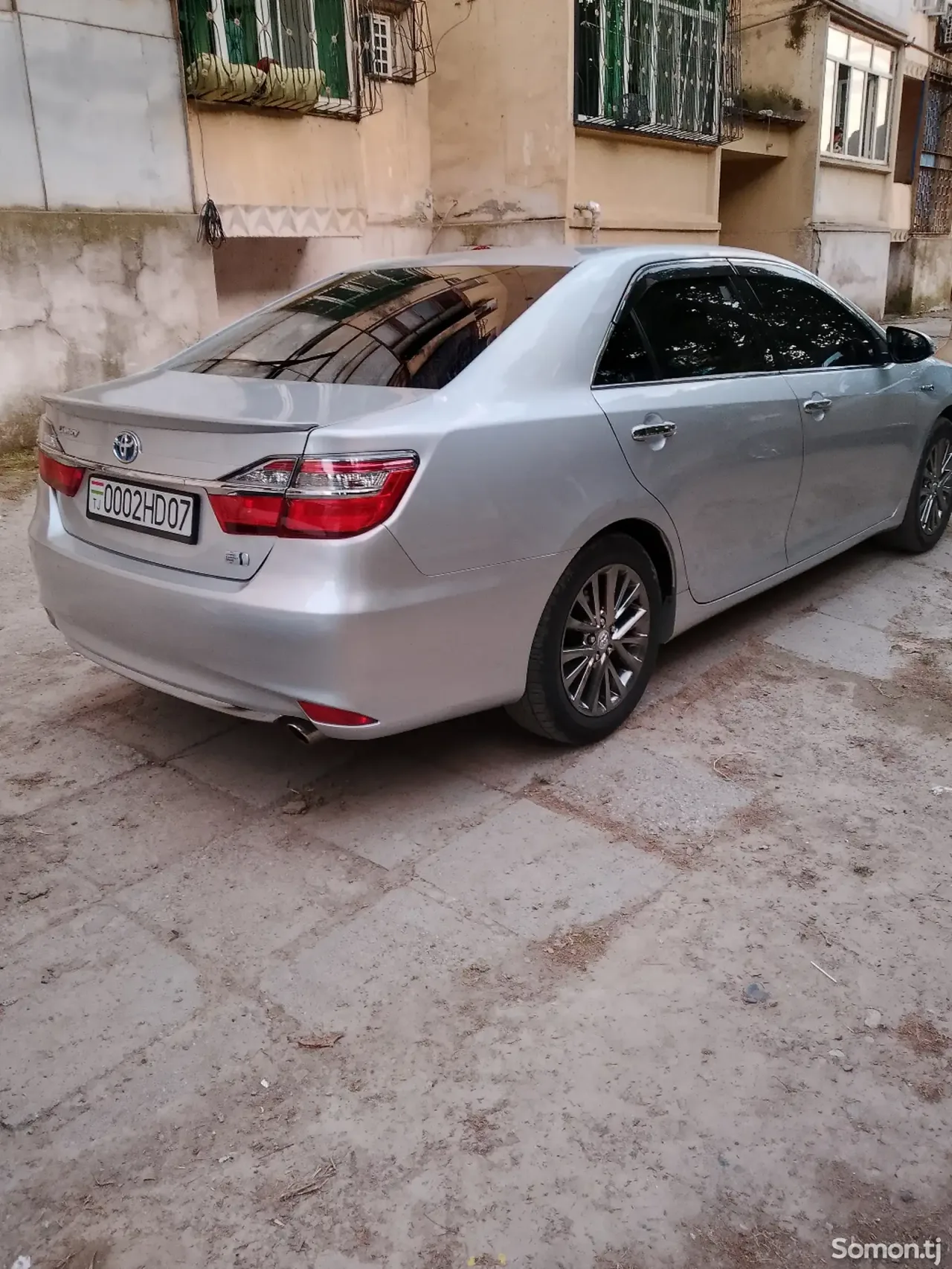 Toyota Camry 2016 · 2.5 AT