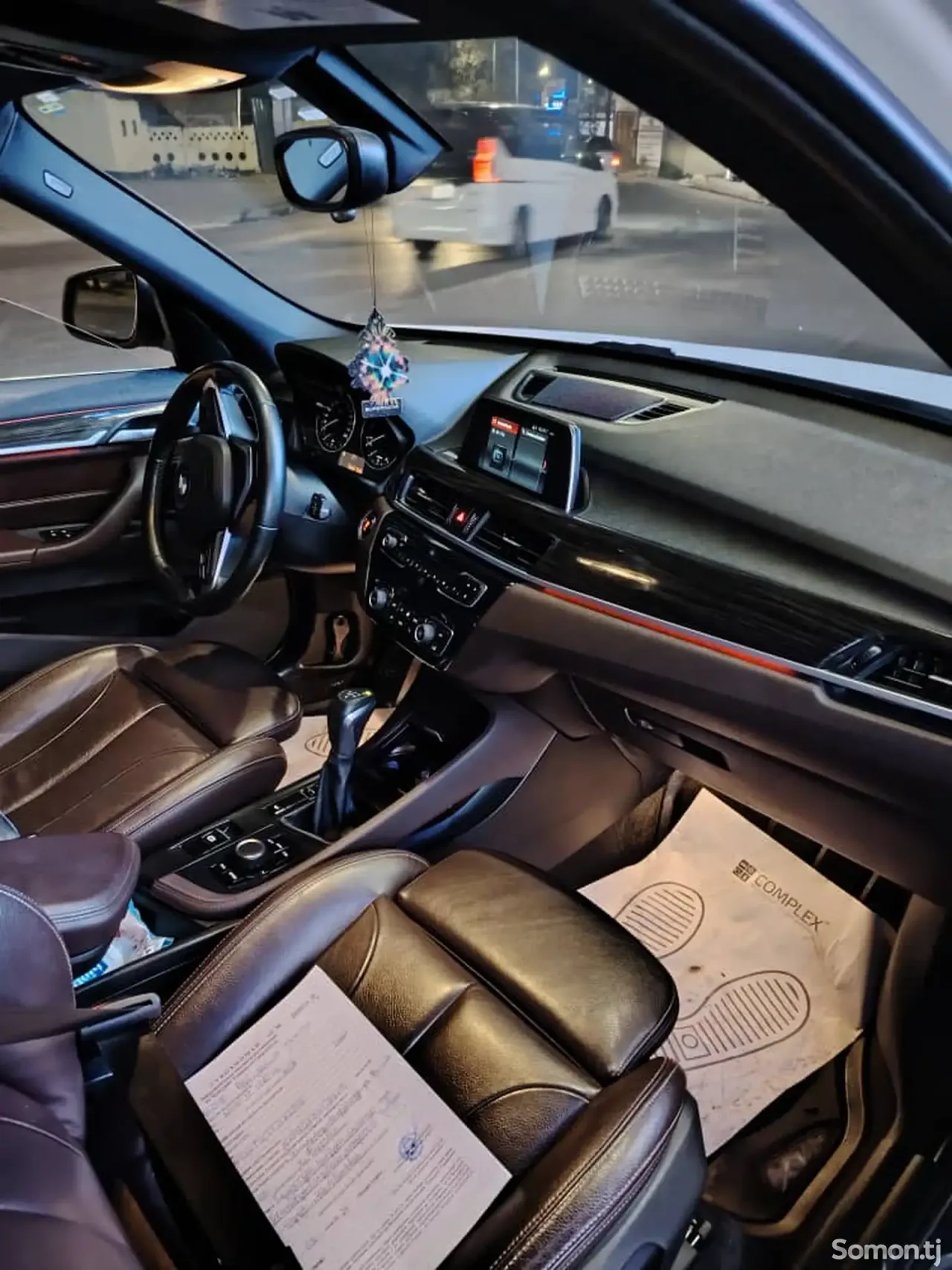 BMW X1 2018 · 2.0 AT