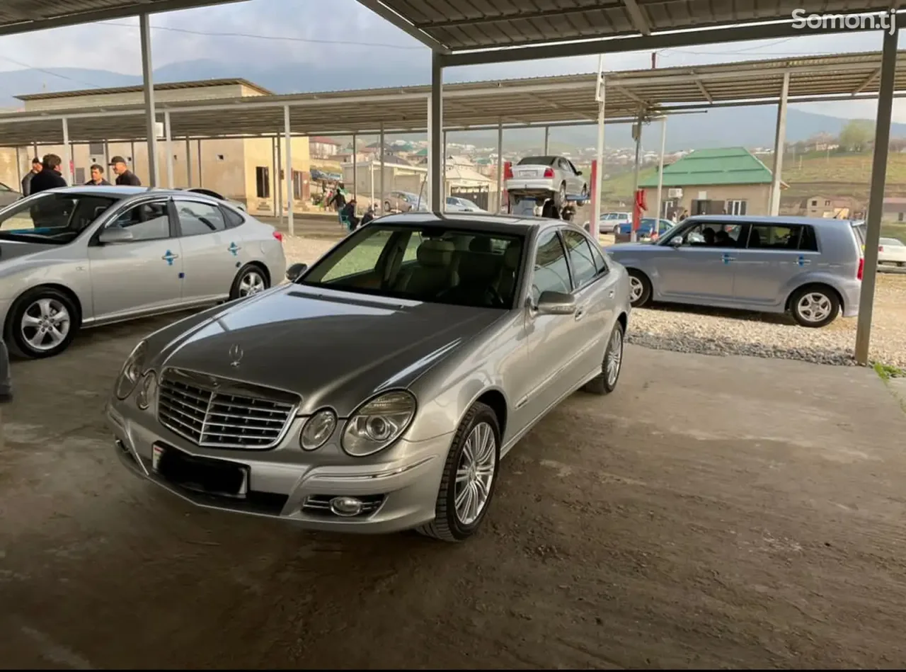 Mercedes-Benz E class 2008 · 3.5 AT
