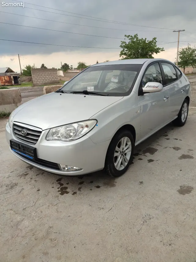 Hyundai Avante 2008 · 1.6 AT