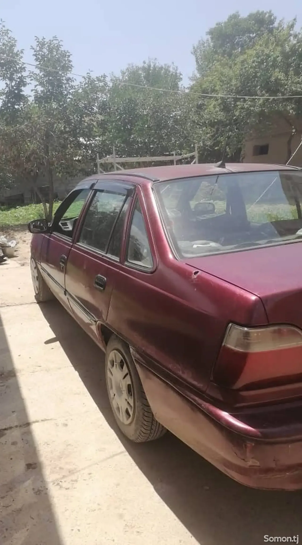 Daewoo Nexia 1996 · 1.6 MT