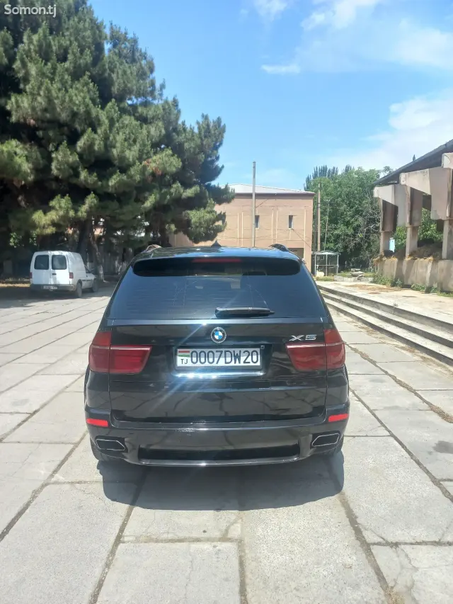 BMW X5 2010 · 3.0 AT