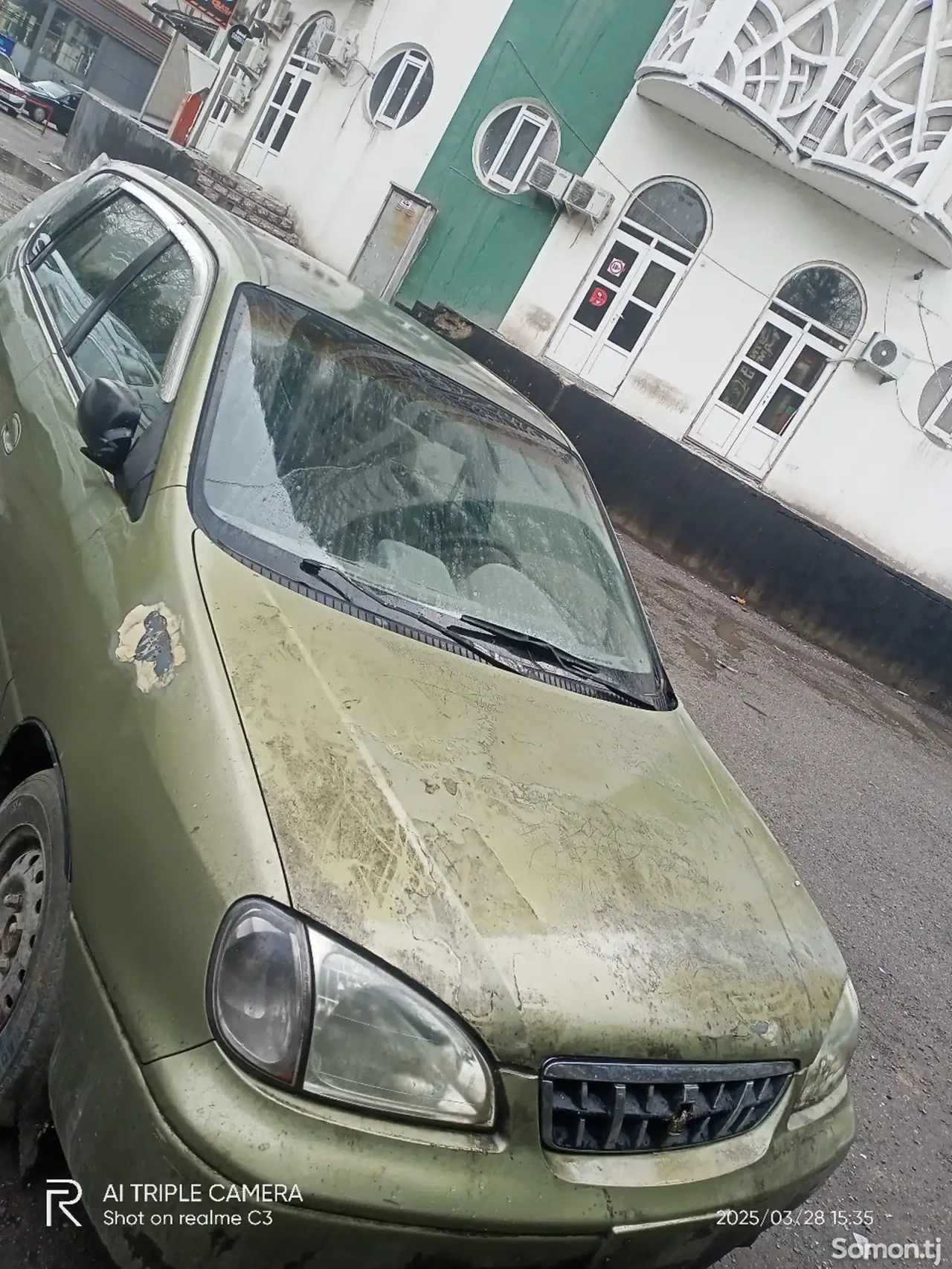 Kia Carnival 2001 · 1.8 MT