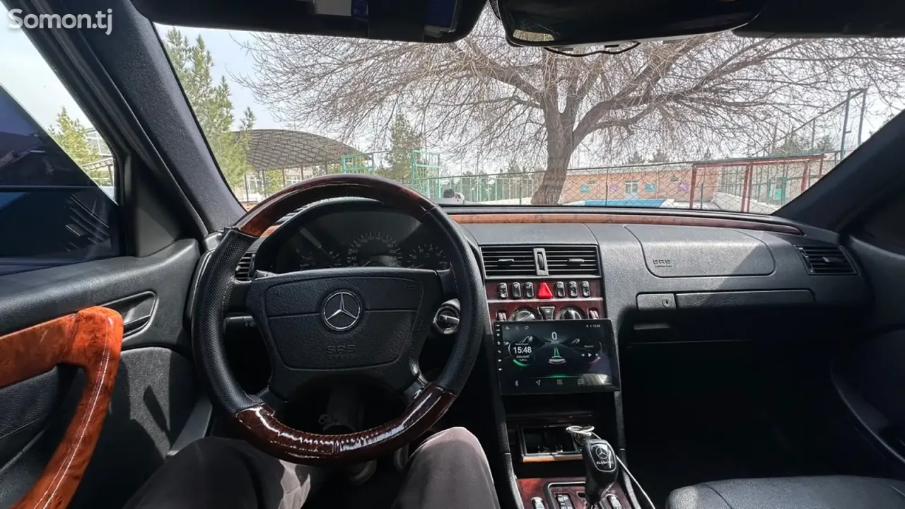Mercedes-Benz C class 1999 · 2.4 AT
