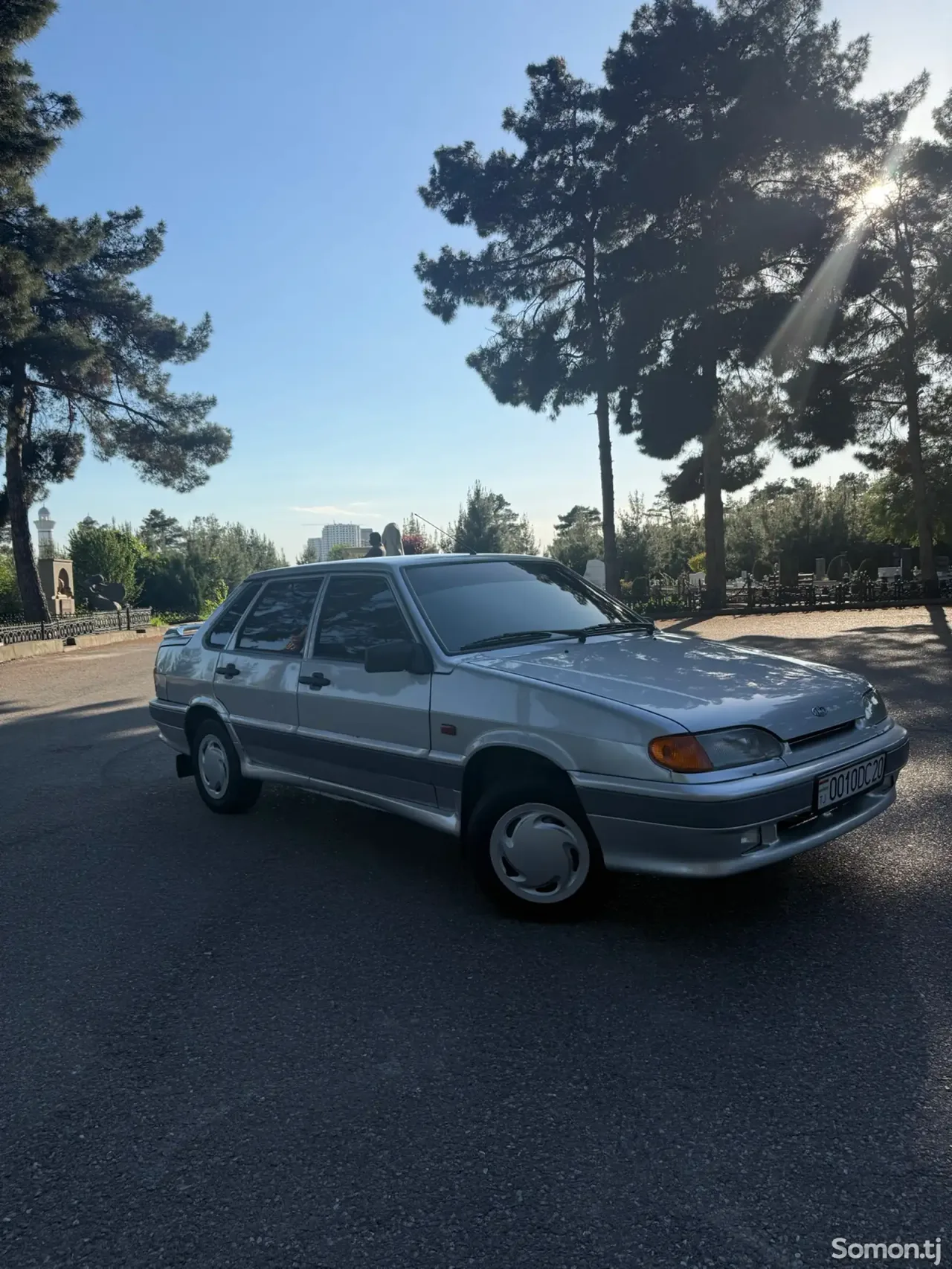 Lada (ВАЗ) 2115 2005 · 1.6 MT