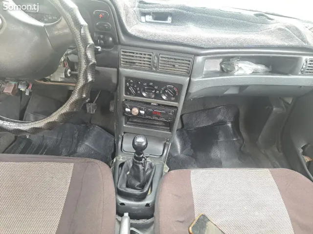 Daewoo Nexia 1996 · 1.5 MT