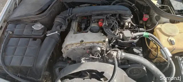 Mercedes-Benz C class 1995 · 2.0 MT