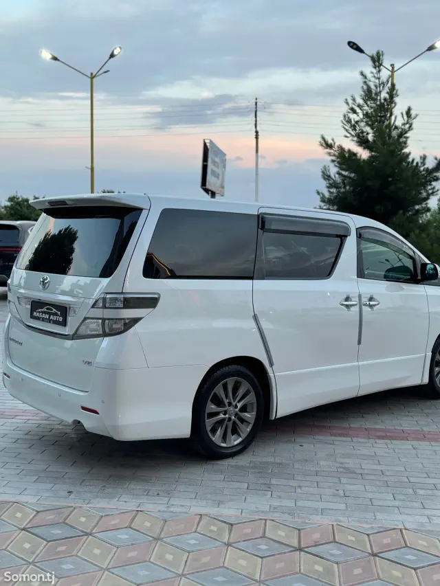 Toyota Vellfire 2014 · 3.5 AT
