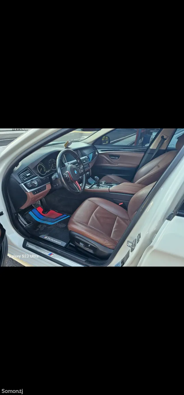 BMW 5 series 2016 · 2.0 AT