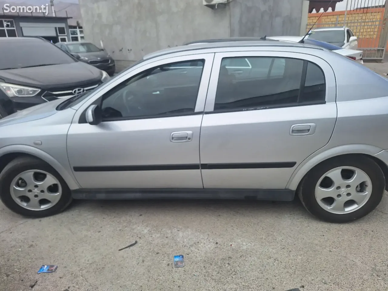 Opel Astra G 1998 · 1.6 AT