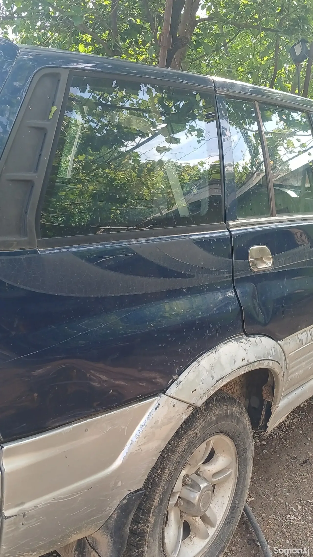 Ssang Yong Musso 1993 · 1.8 MT