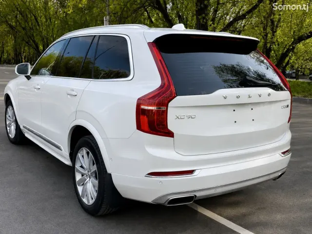 Volvo XC90 2016 · 2.4 AT