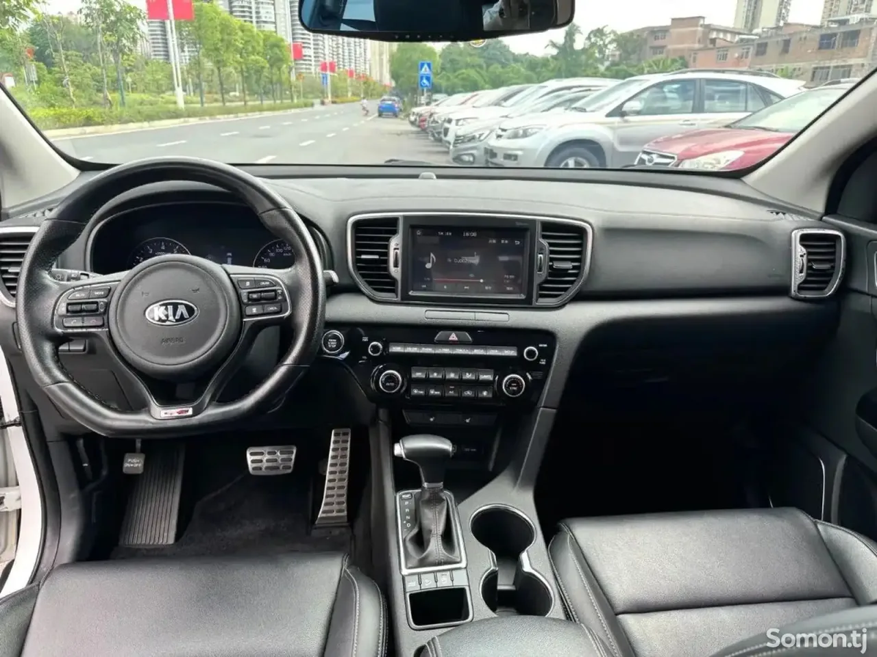Kia Sportage 2016 · 1.6 AT