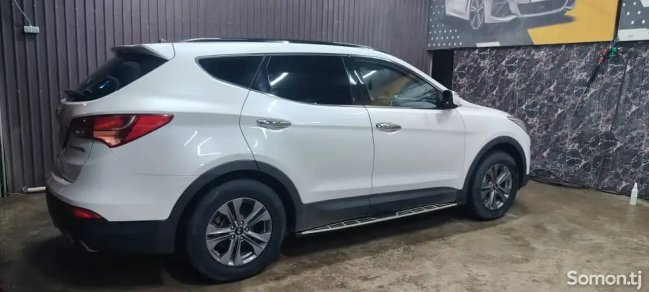 Hyundai Santa Fe 2014 · 2.4 AT