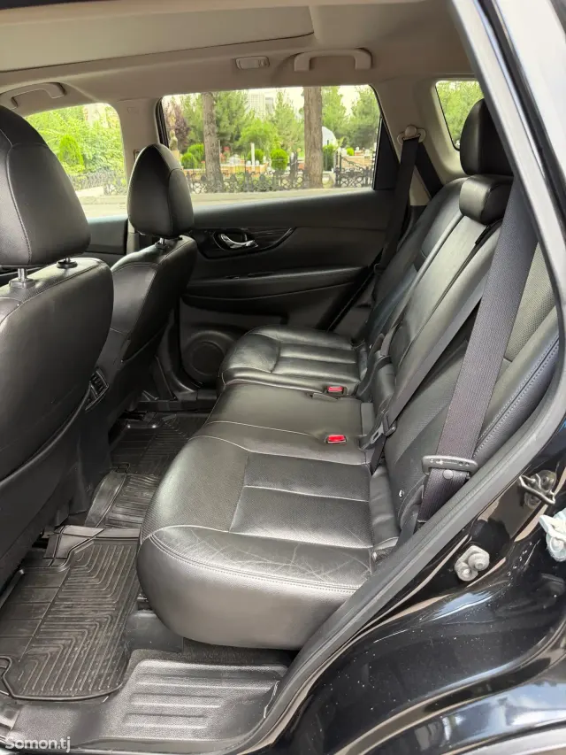 Nissan X-Trail 2019 · 2.5 AT