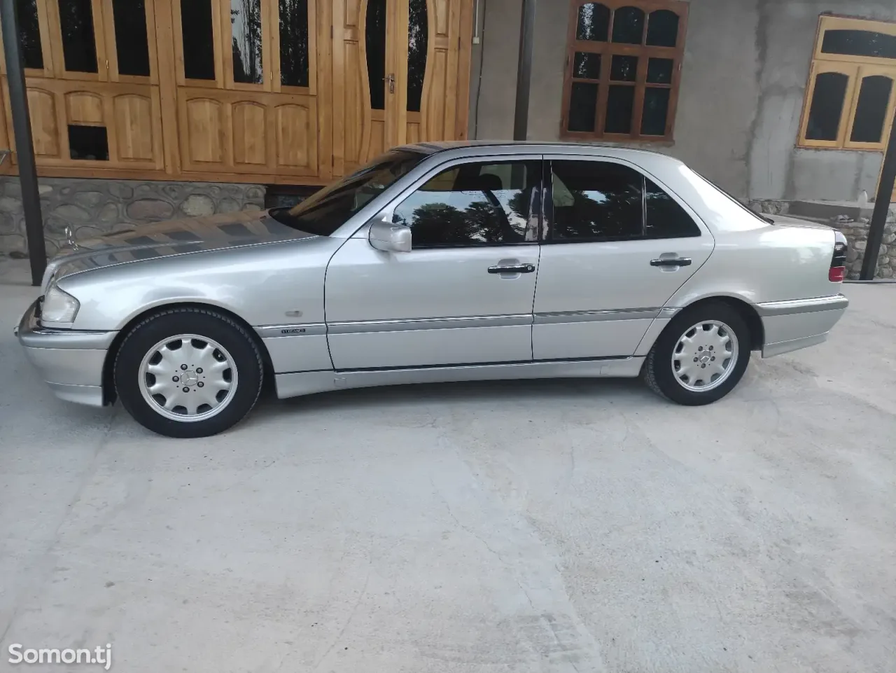 Mercedes-Benz C class 1998 · 1.8 MT