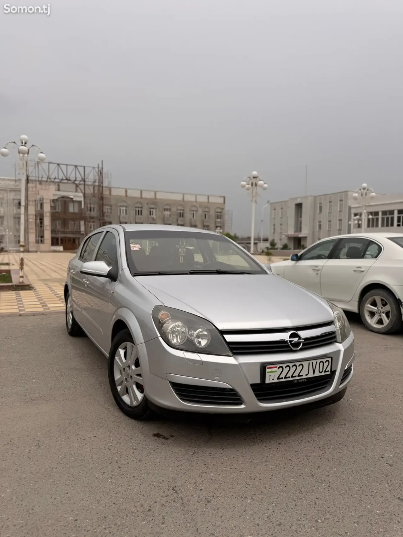 Opel Astra H 2006 · 1.6 MT