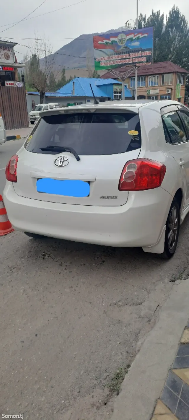Toyota Auris 2008 · 1.5 AT