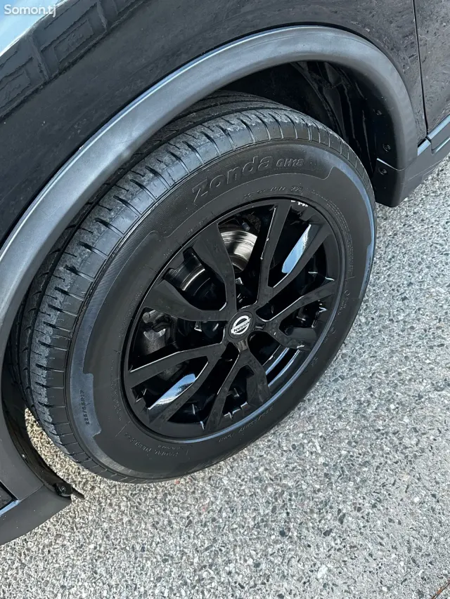 Nissan Rogue 2020 · 2.5 AT