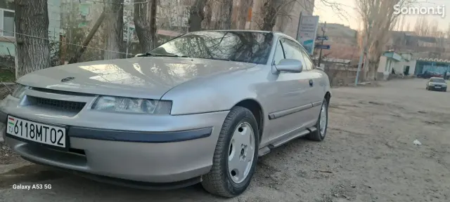 Opel Calibra 1992 · 2.0 MT