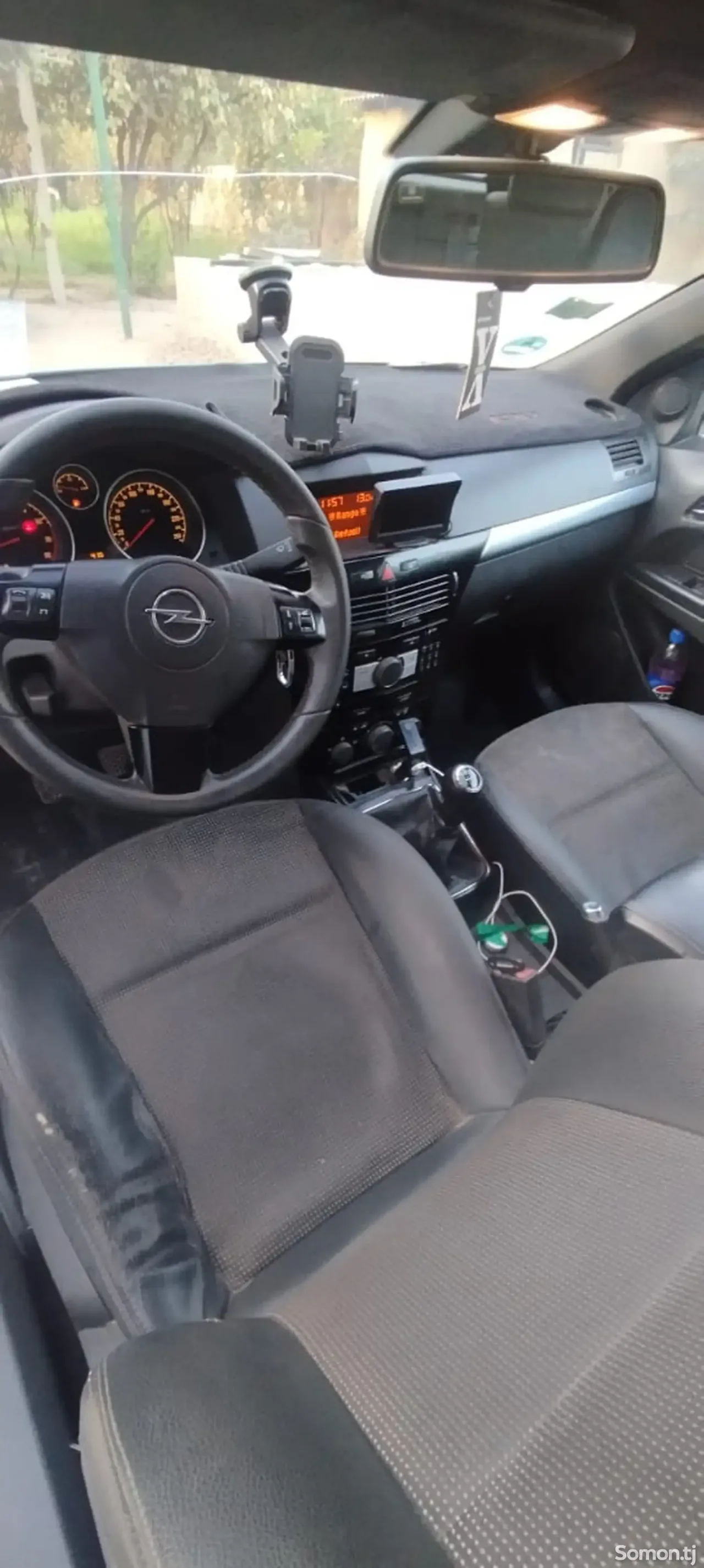 Opel Astra H 2007 · 1.8 MT
