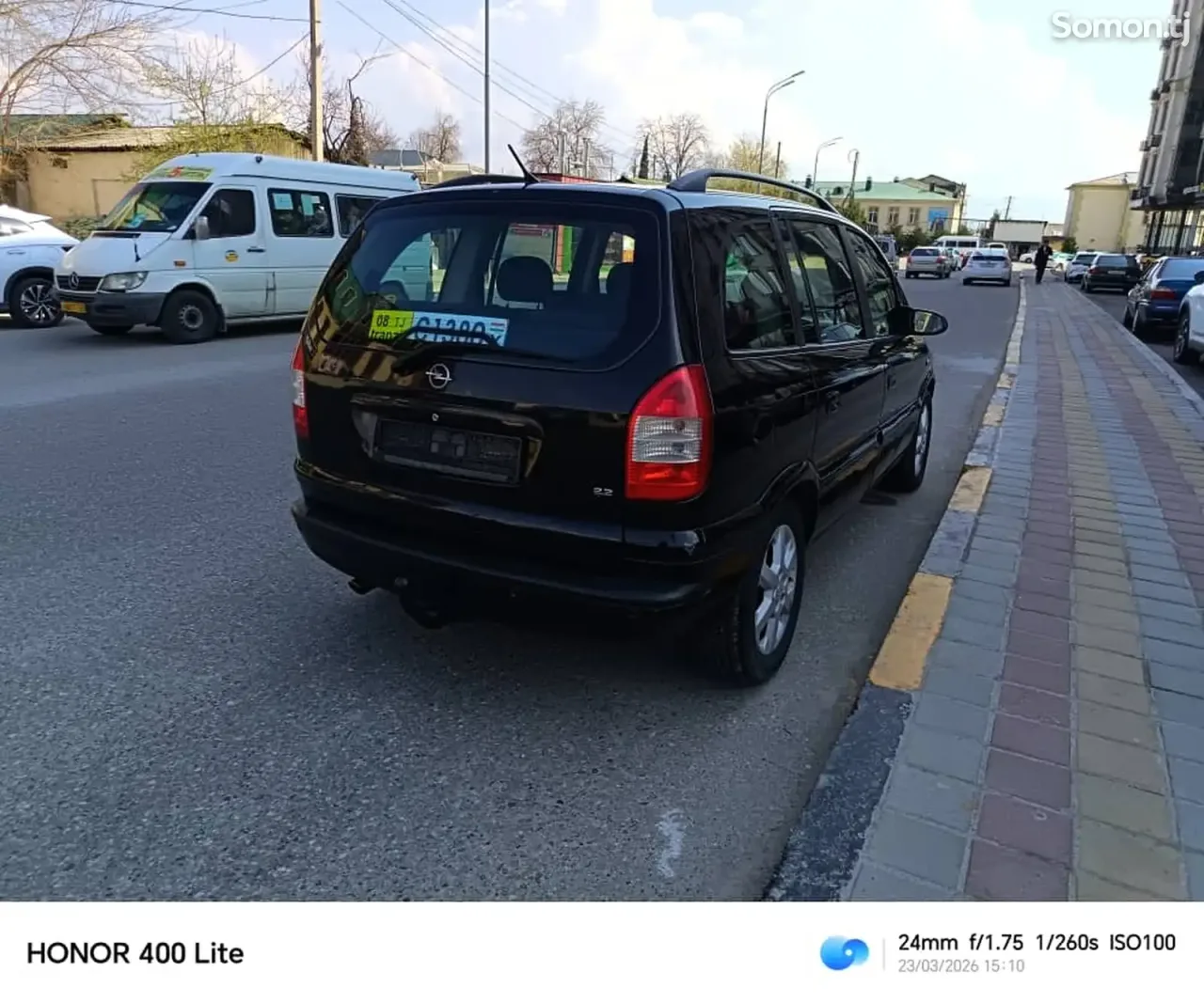 Opel Zafira 2004 · 2.2 AT