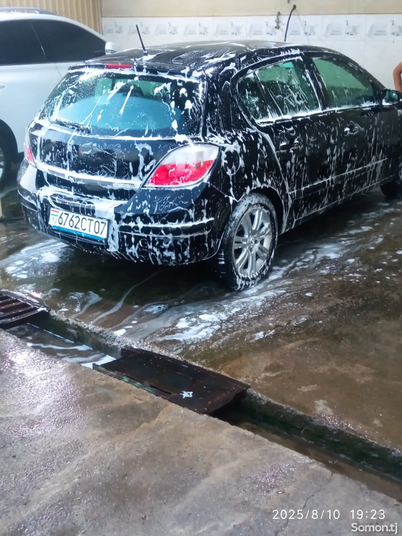Opel Astra H 2007 · 1.6 MT