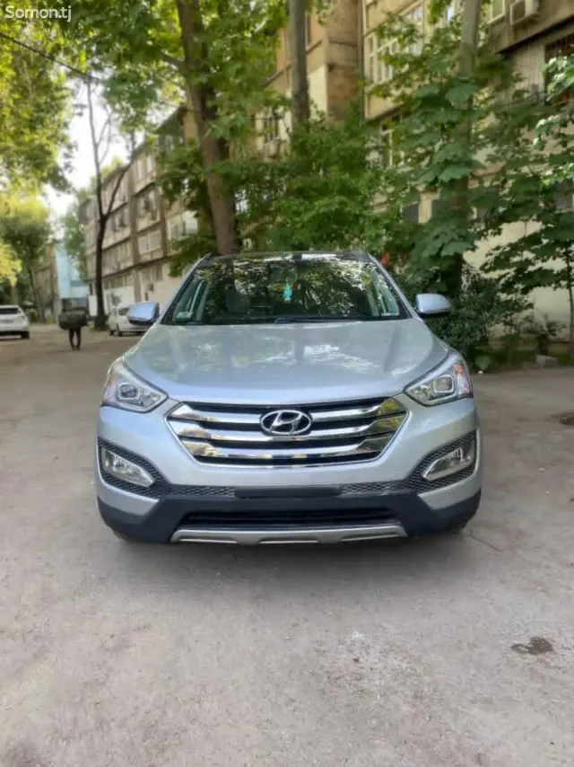 Hyundai Santa Fe 2015 · 3.3 AT