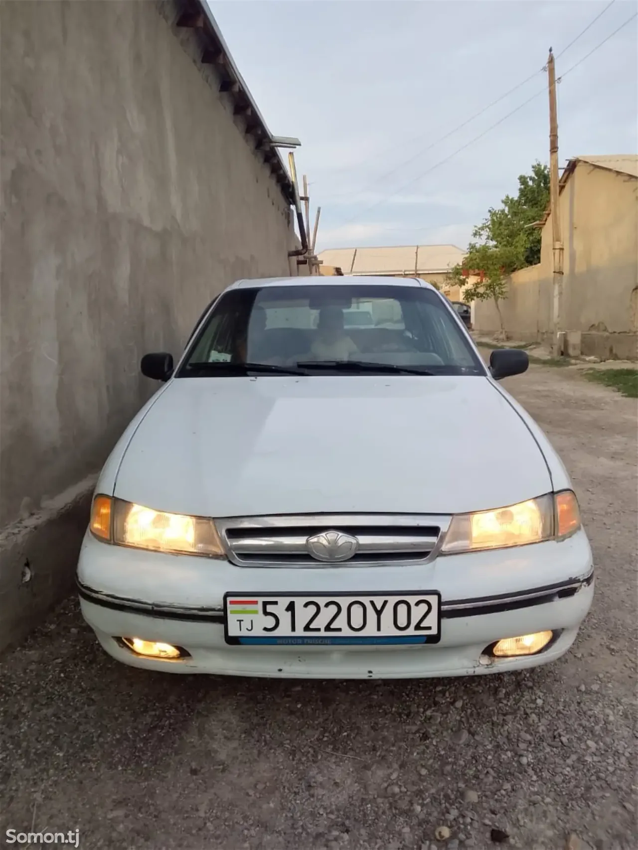 Daewoo Nexia 1994 · 1.5 MT