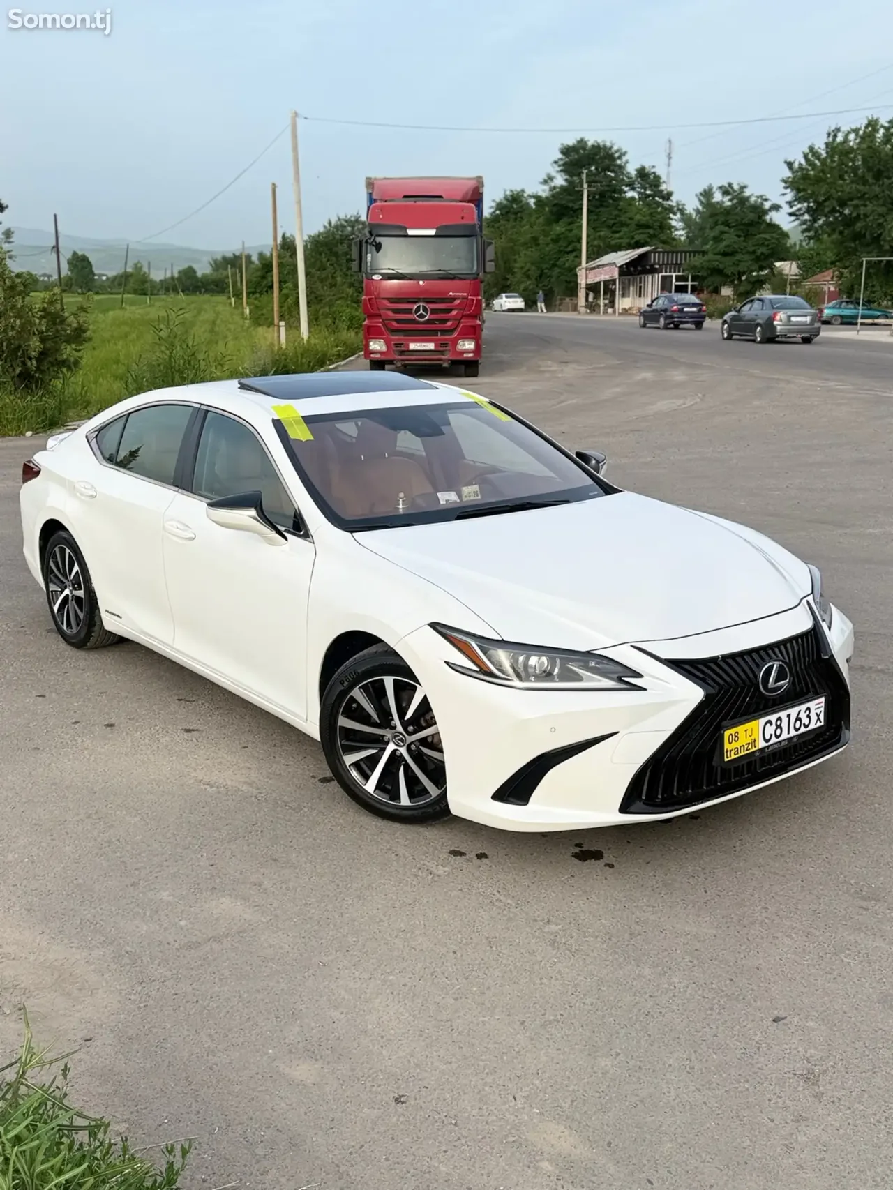 Lexus ES series 2019 · 3.0 AT