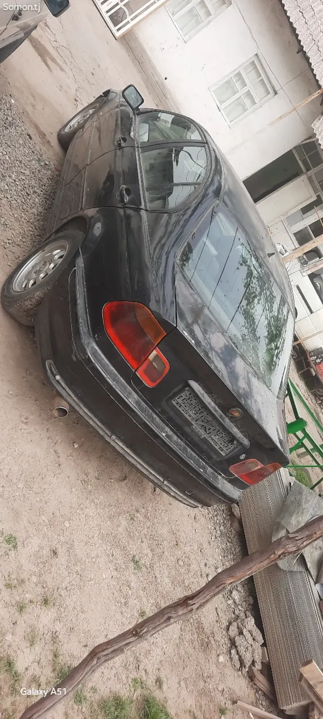 BMW 3 series 1999 · 2.2 MT