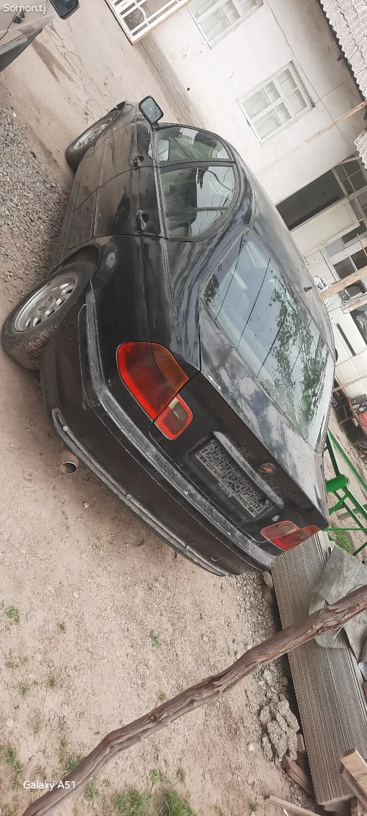 BMW 3 series 1999 · 2.2 MT