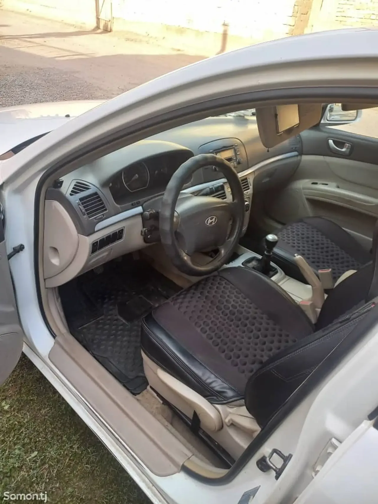 Hyundai Sonata 2007 · 2.4 MT