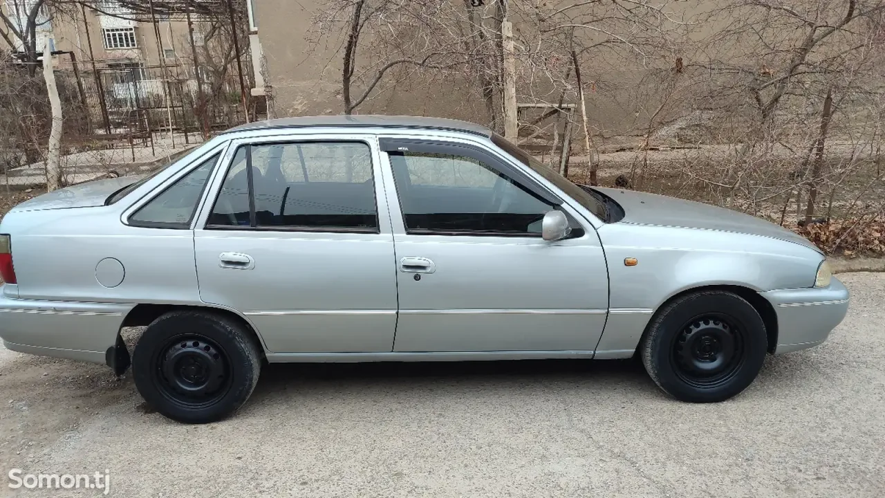 Daewoo Nexia 1997 · 1.6 MT