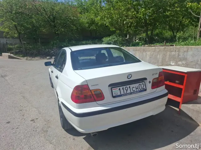 BMW 3 series 2002 · 1.8 MT