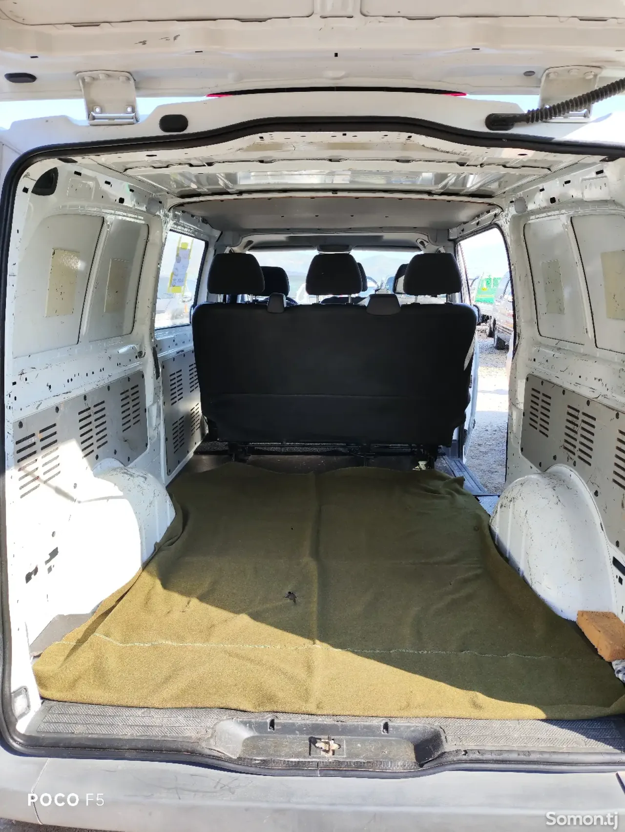Mercedes-Benz Viano 2014 · 2.2 MT