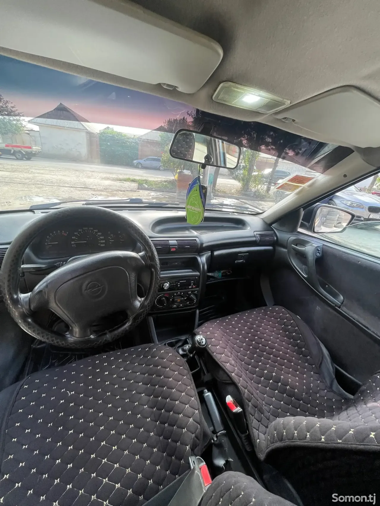Opel Astra F 1997 · 1.6 MT