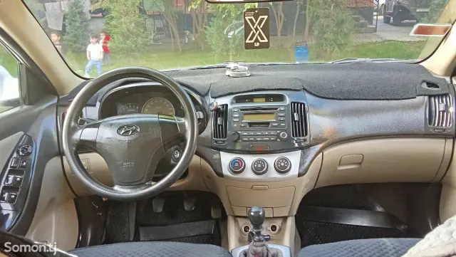 Hyundai Avante 2008 · 1.6 AT