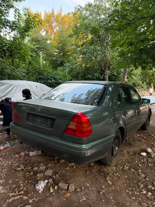 Mercedes-Benz C class 1993 · 1.8 MT