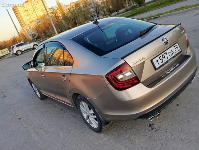 Skoda Rapid 2017 · 1.6 AT