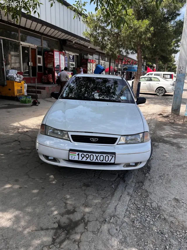 Daewoo Nexia 1999 · 1.6 MT