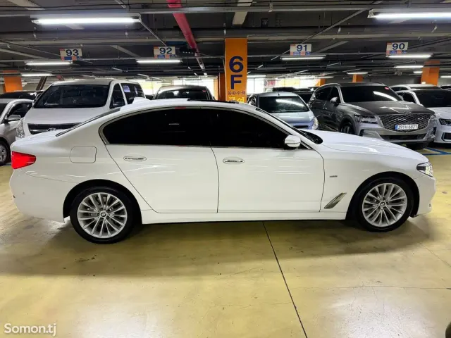 BMW 5 series 2017 · 2.0 AT