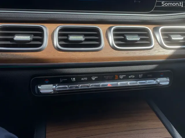 Mercedes-Benz GLS 2020 · 4.5 AT