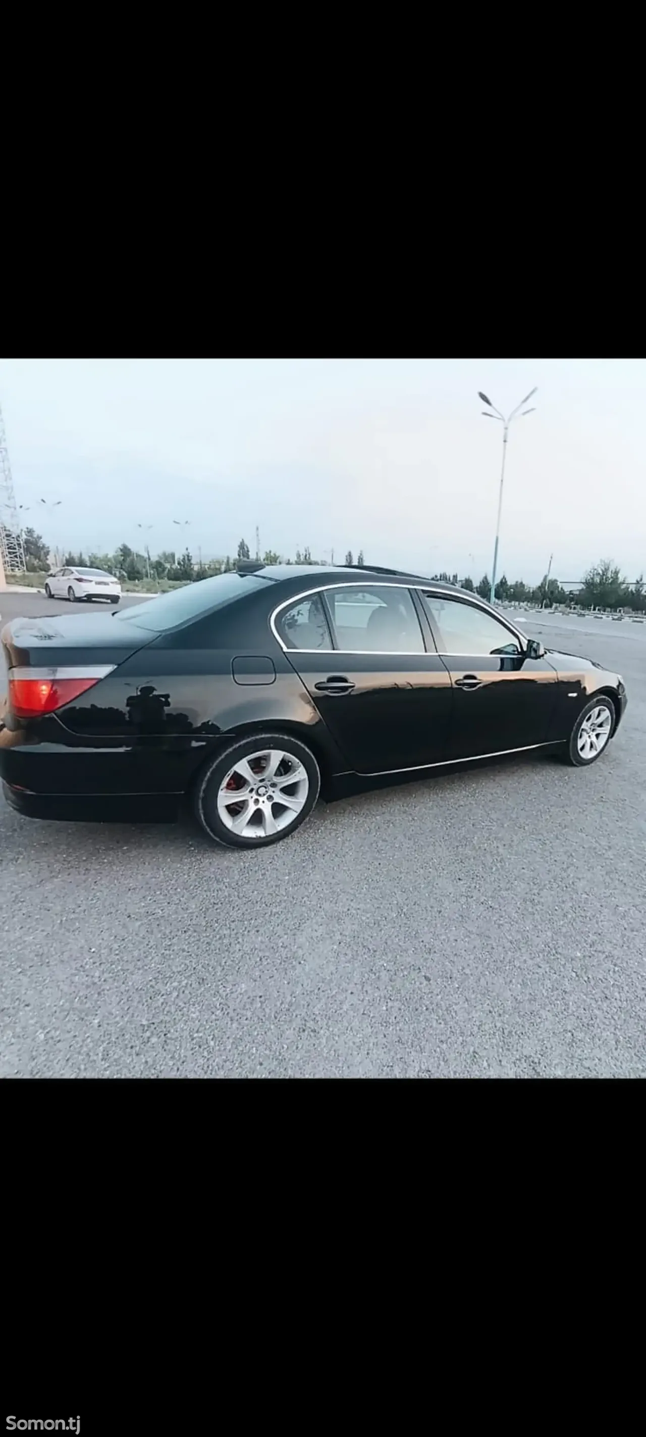 BMW 5 series 2004 · 2.0 AT
