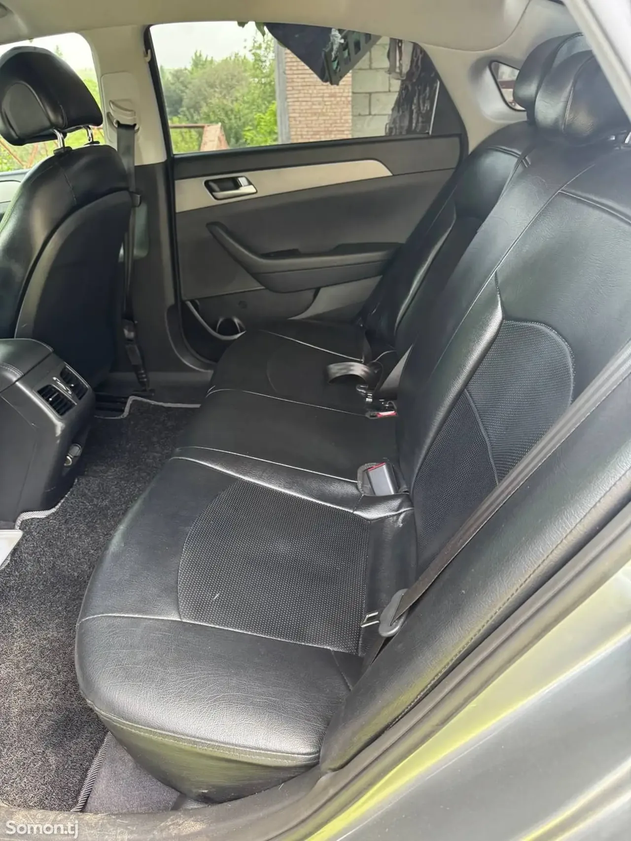 Hyundai Sonata 2015 · 2.0 AT