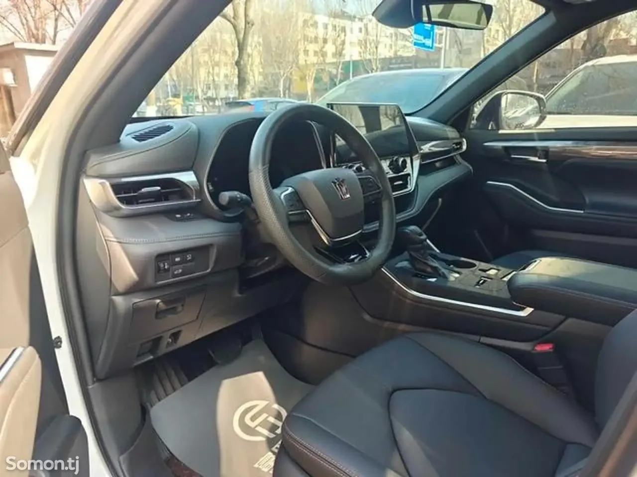 Toyota Crown 2025 · 2.5 AT