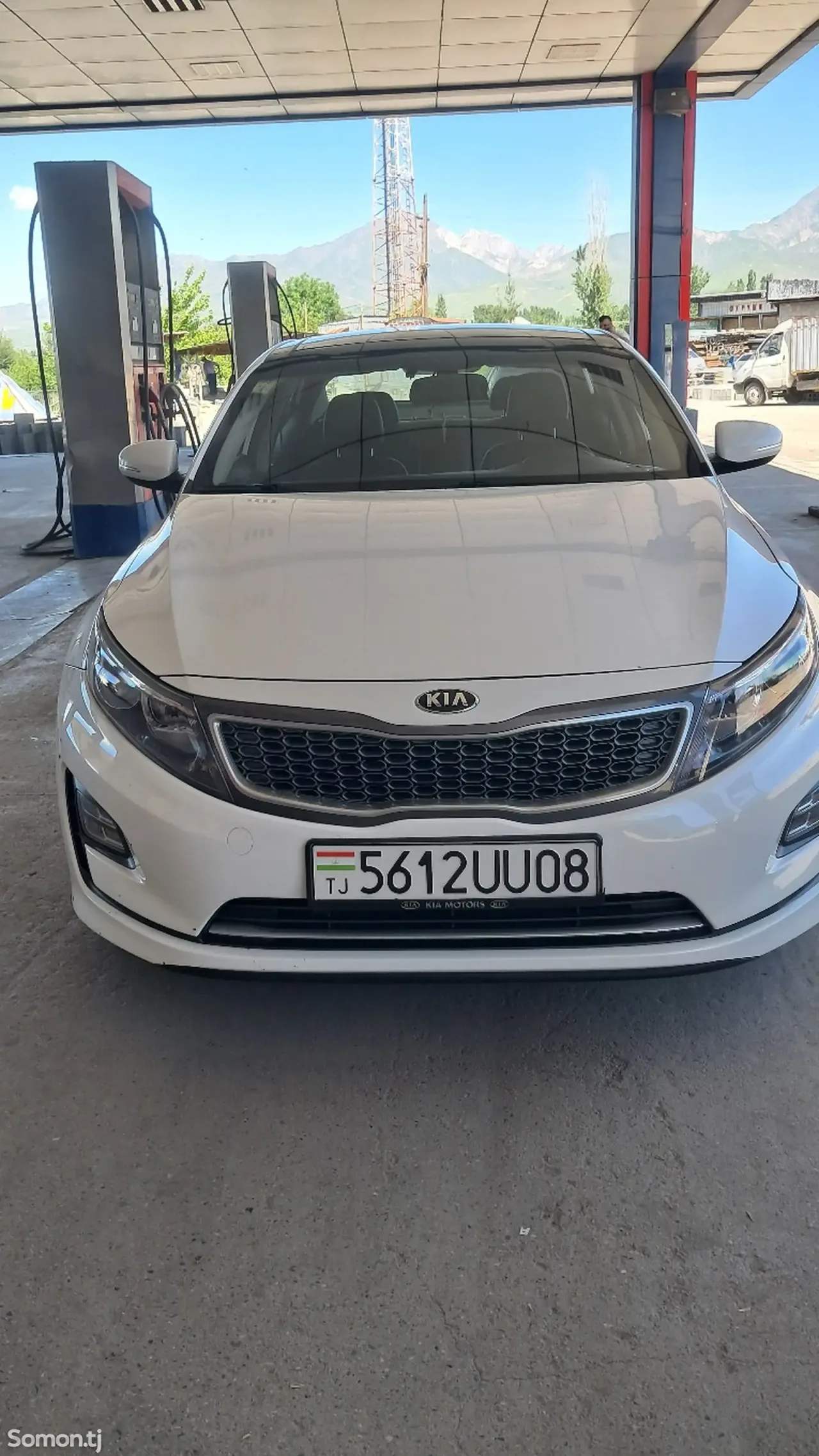 Kia K5 2015 · 2.0 AT